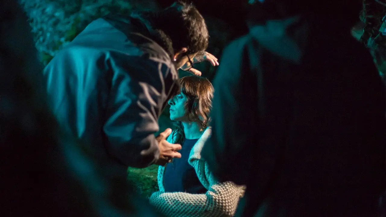 Madres de luna backdrop