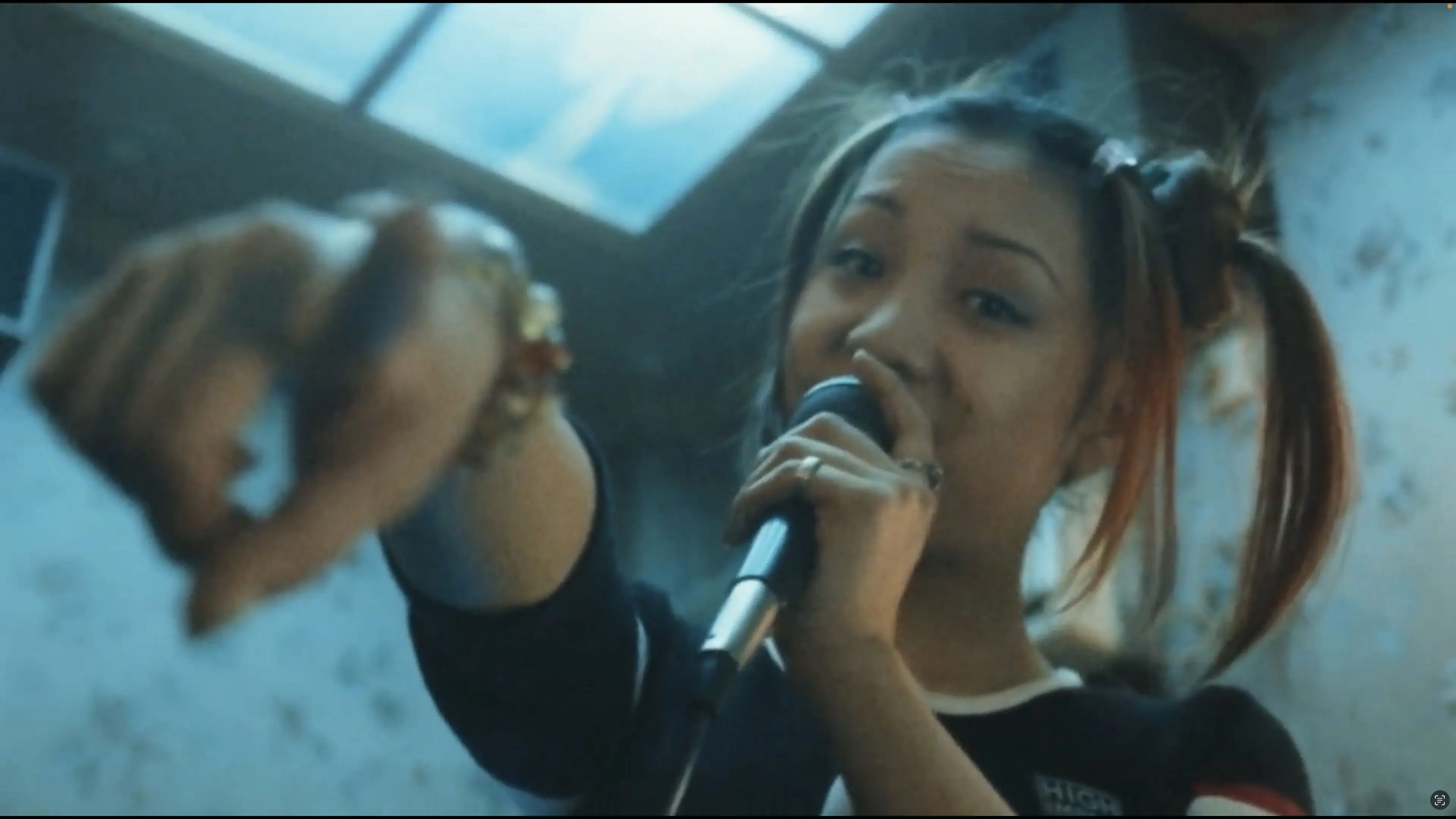 Suzhou River backdrop