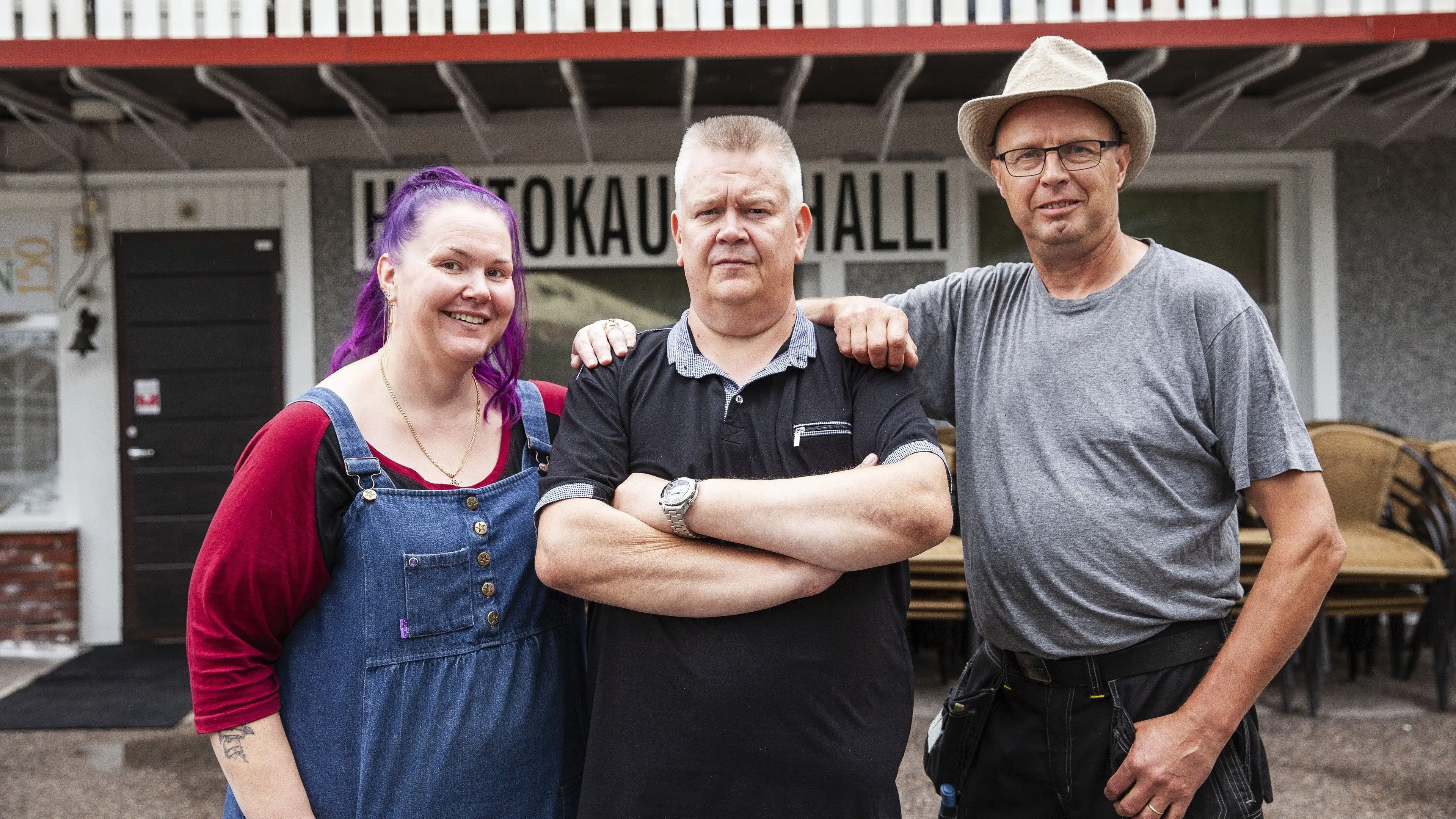 Suomen huutokauppakeisari backdrop