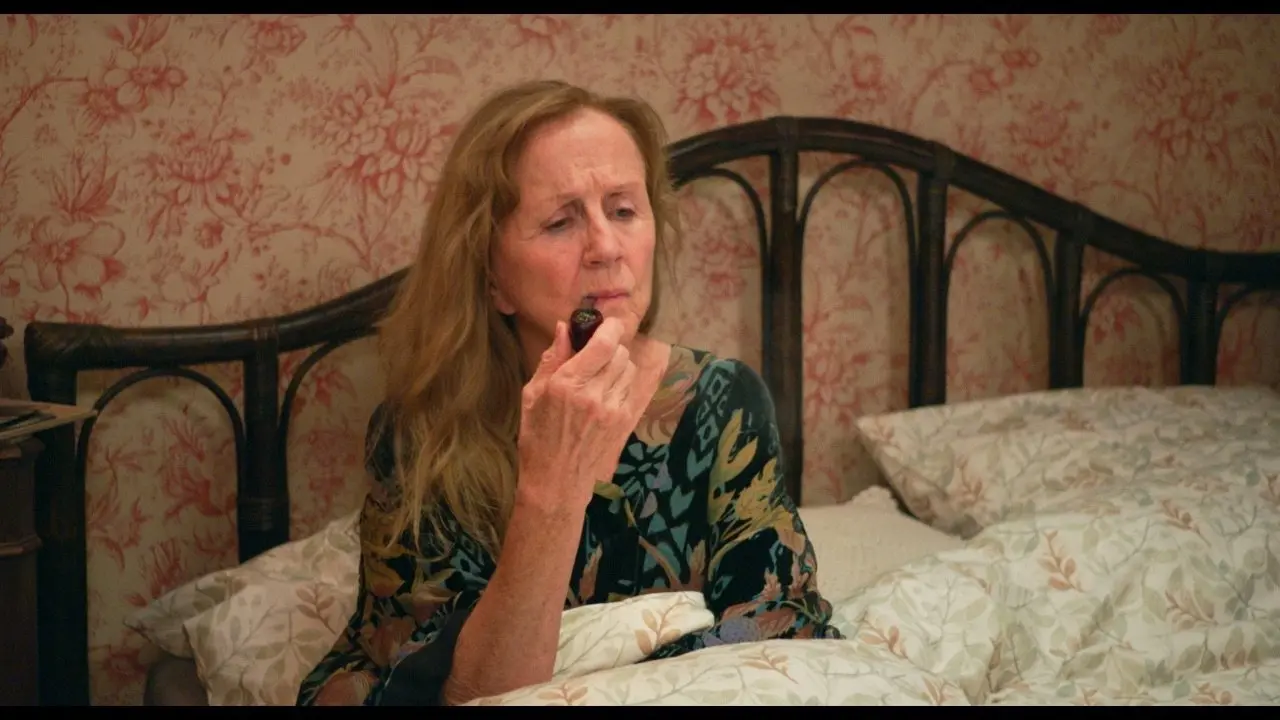 Retrotherapy backdrop