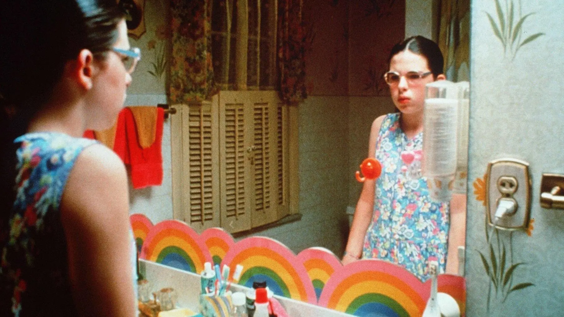 Welcome to the Dollhouse backdrop