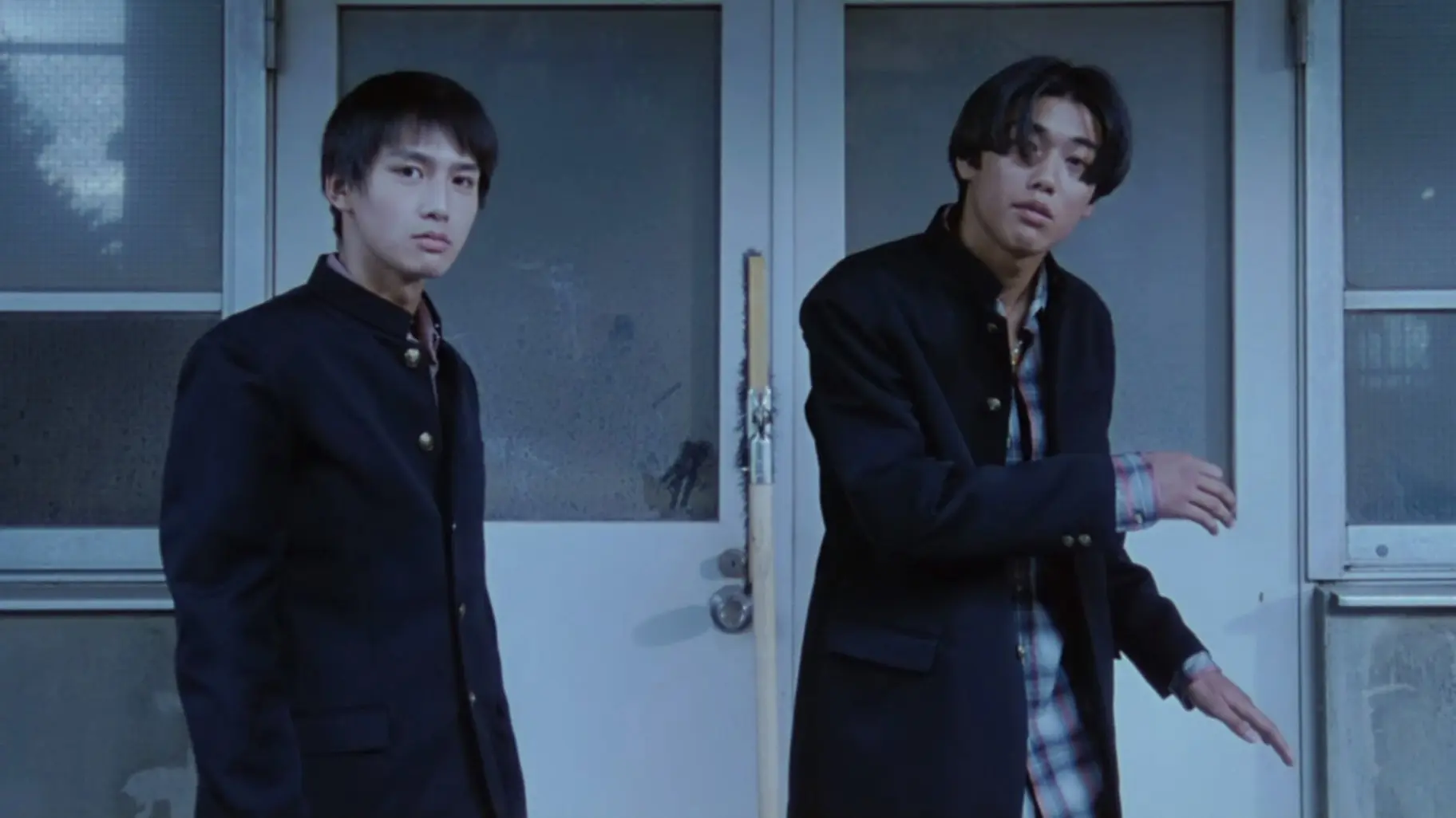 Kids Return backdrop