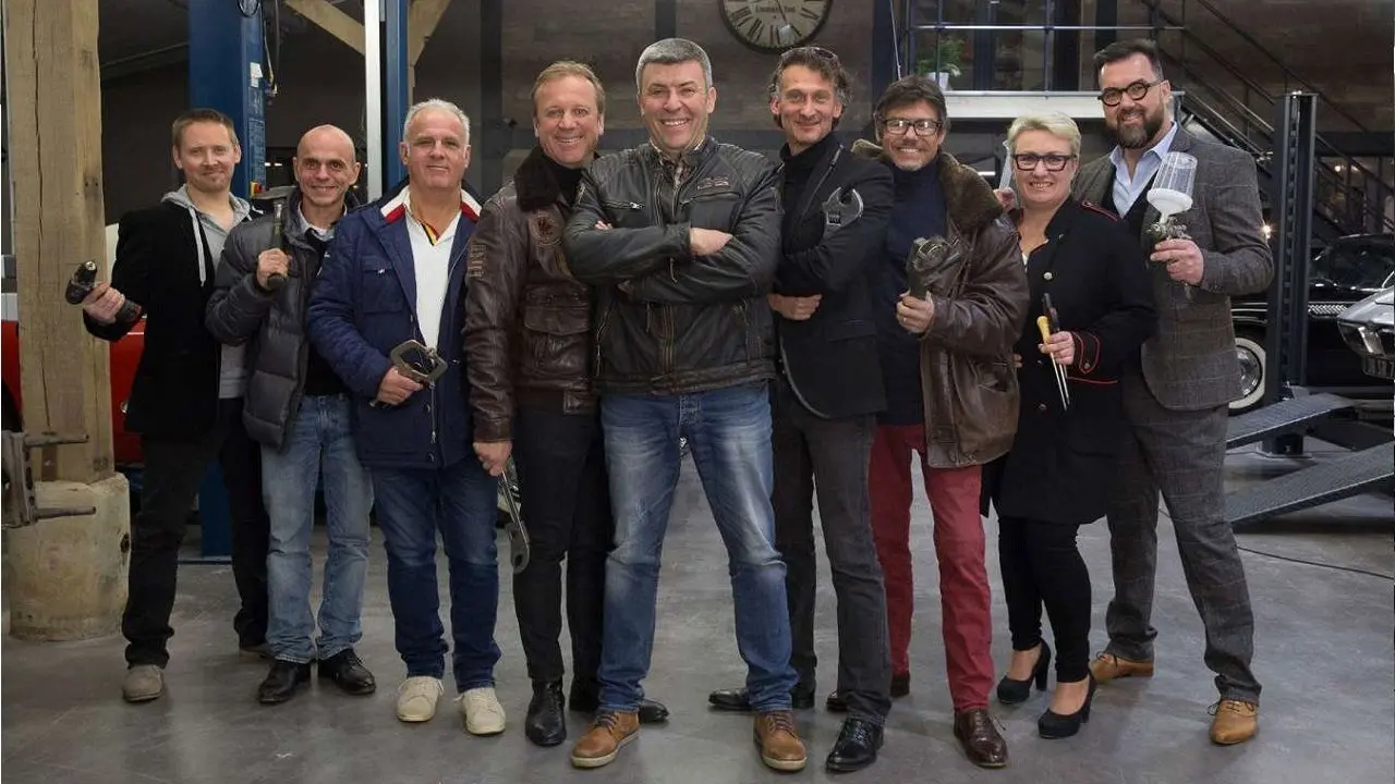 Vintage Mecanic backdrop