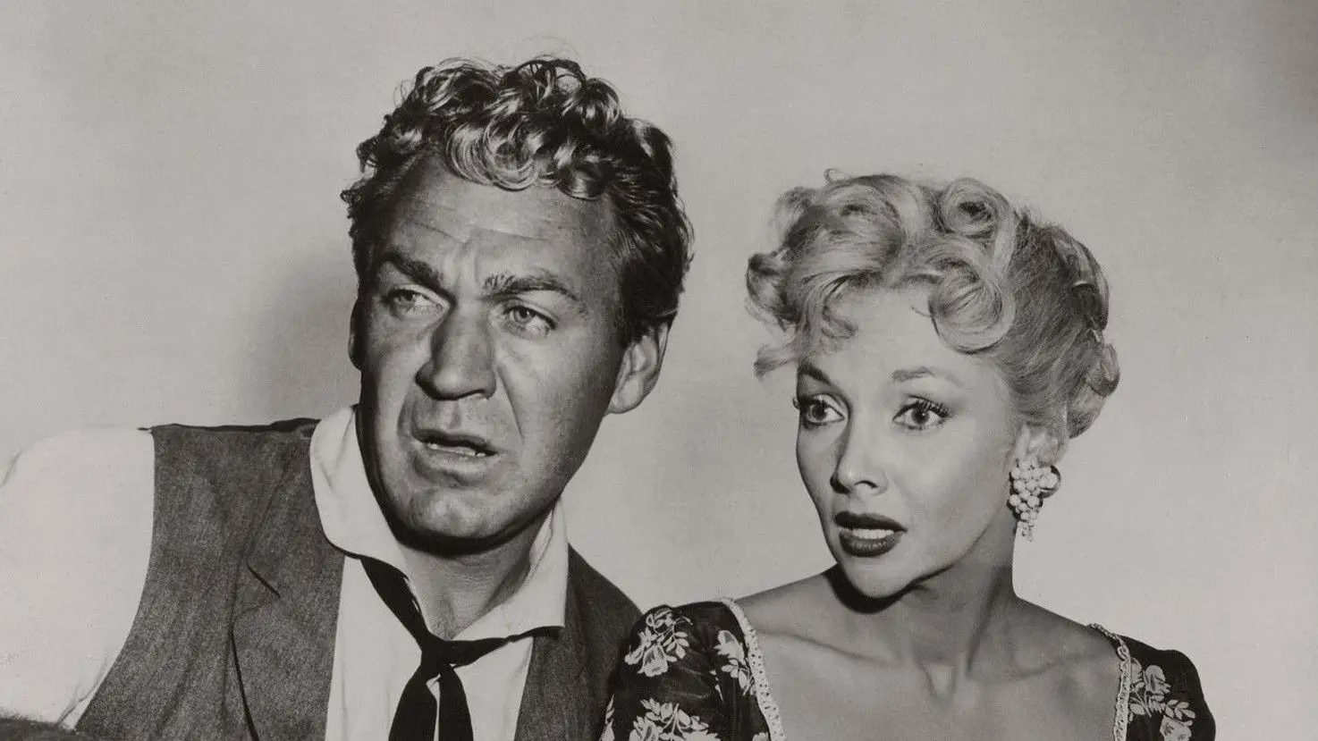 Stagecoach To Fury backdrop