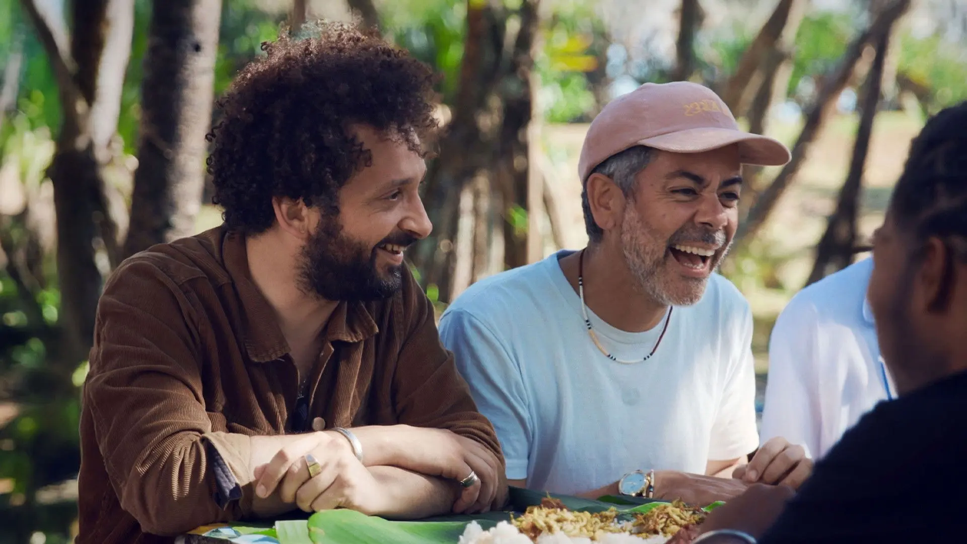 A la poursuite du rougail saucisses backdrop