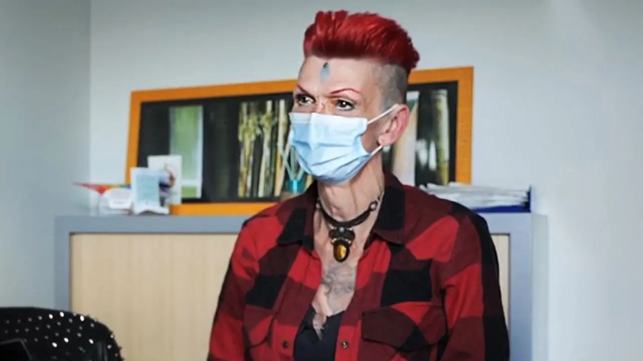 Luttes intimes backdrop