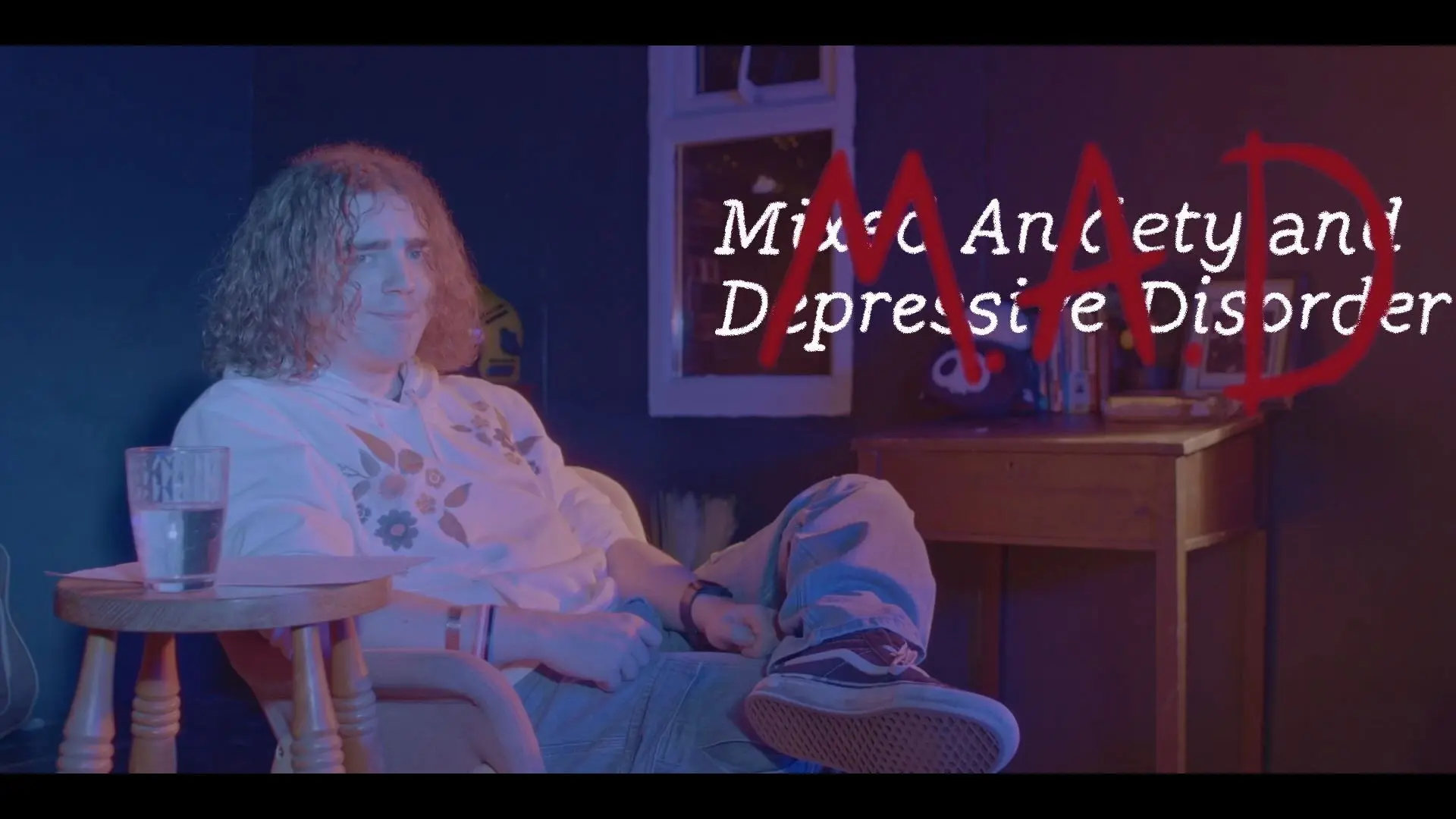 Dear Nobhead, backdrop