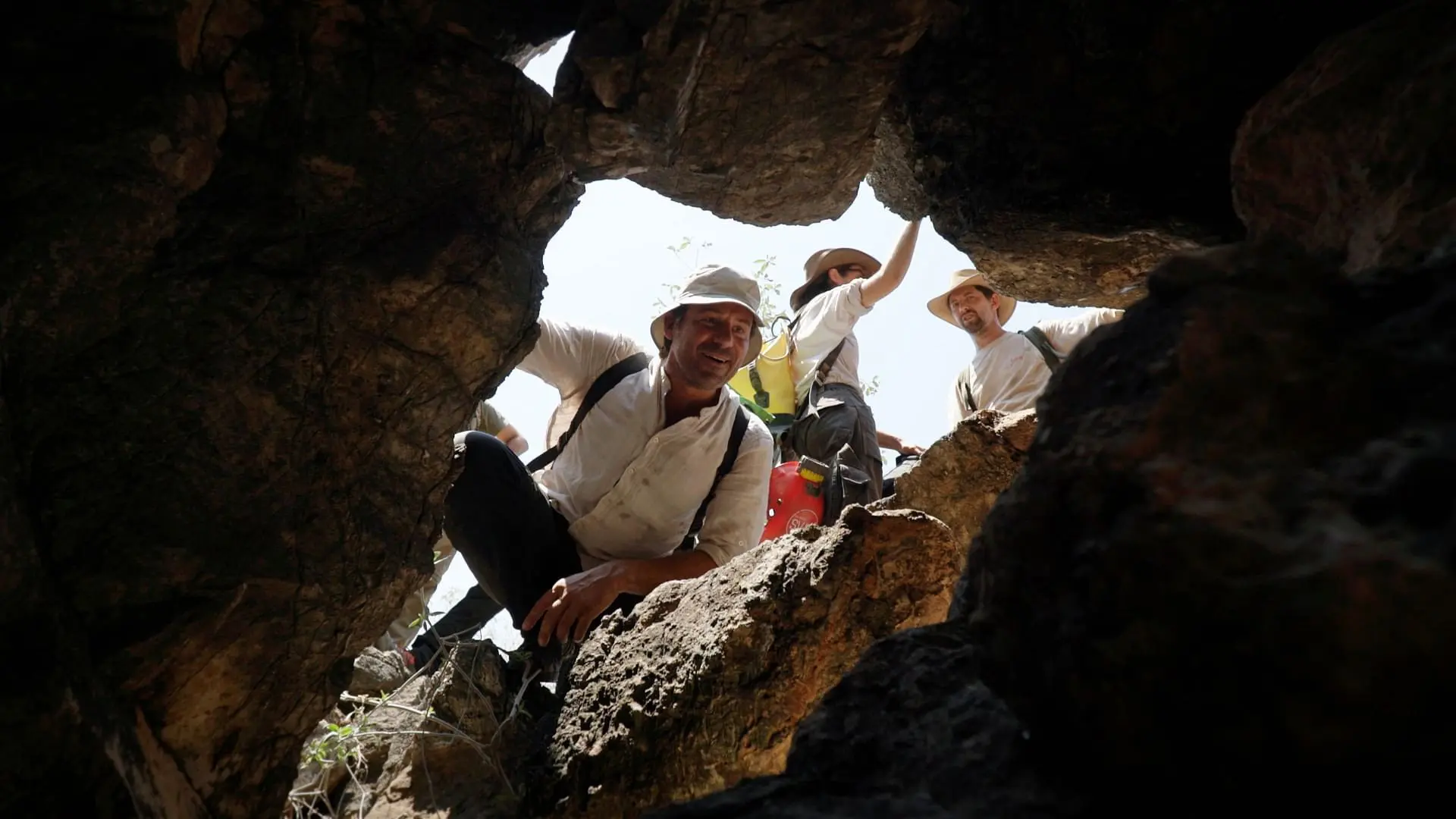 Afrique : Sur la piste des premiers hommes backdrop