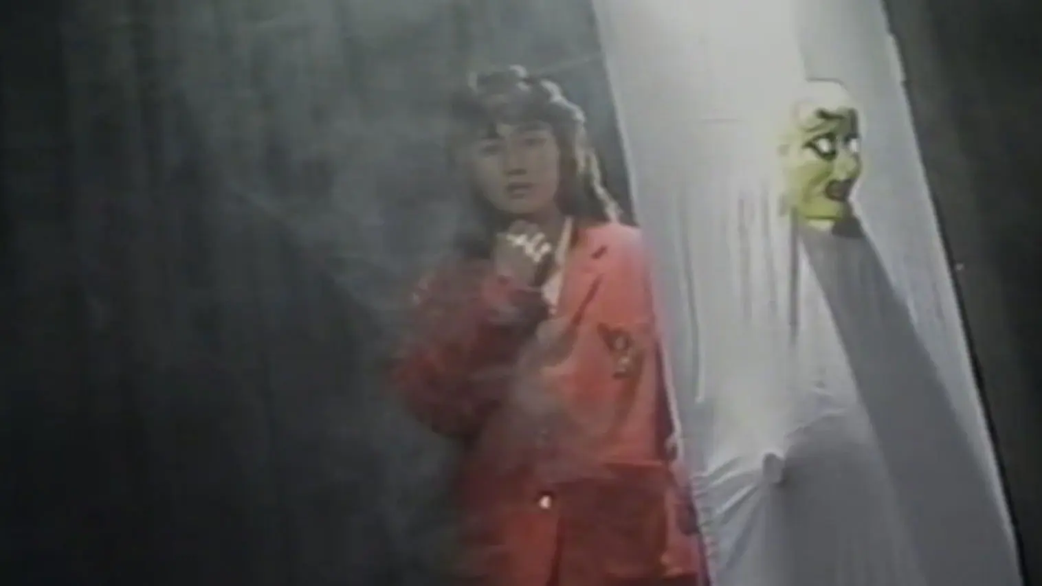 Migu & Shinomi in Dream's Labyrinth backdrop