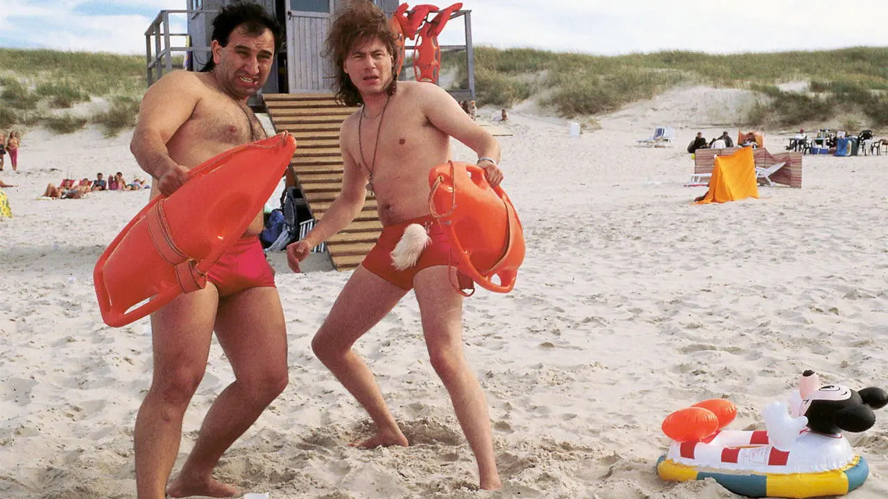 Die Bademeister – Weiber, saufen, Leben retten backdrop