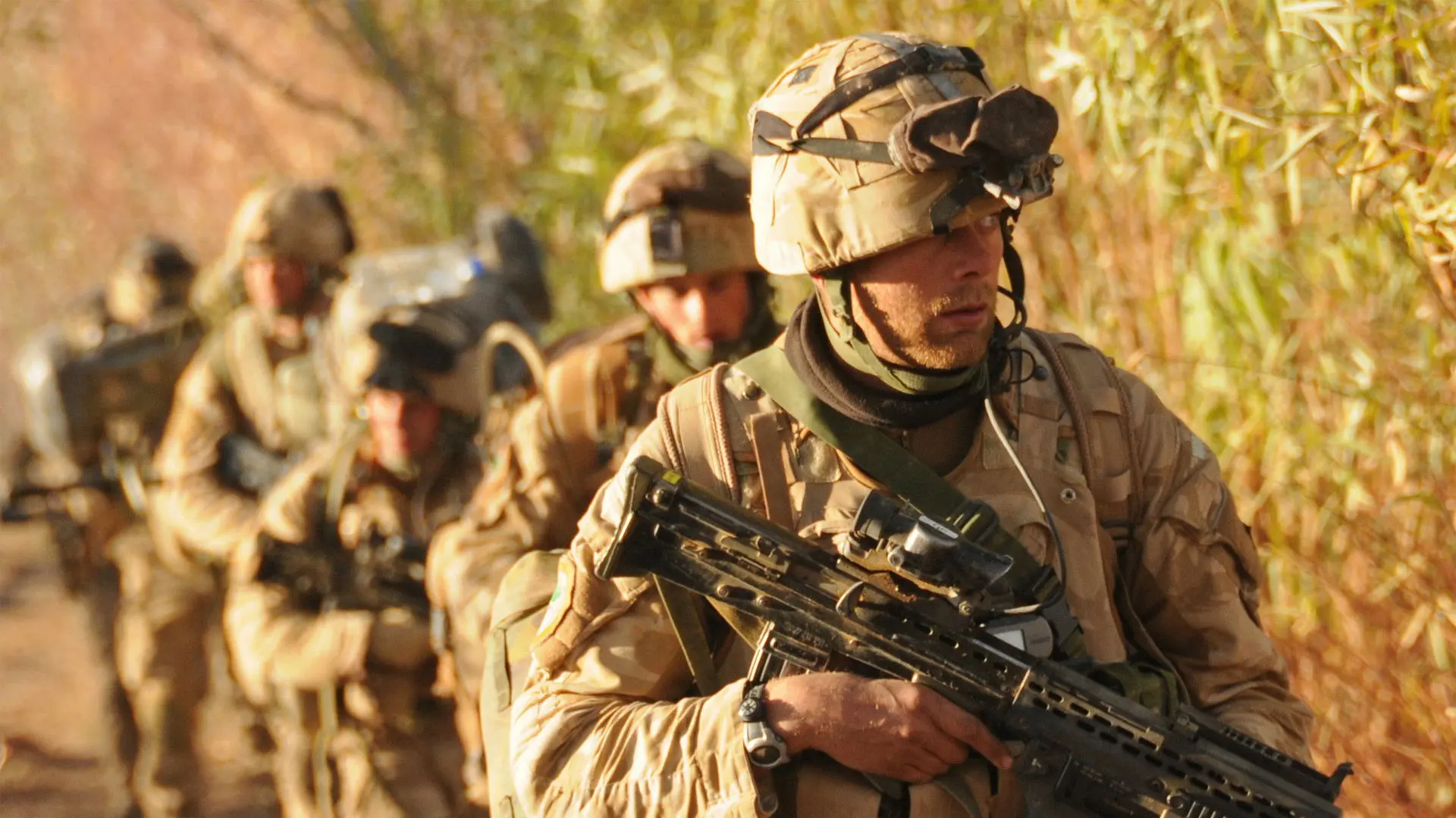 Commando: On The Front Line backdrop