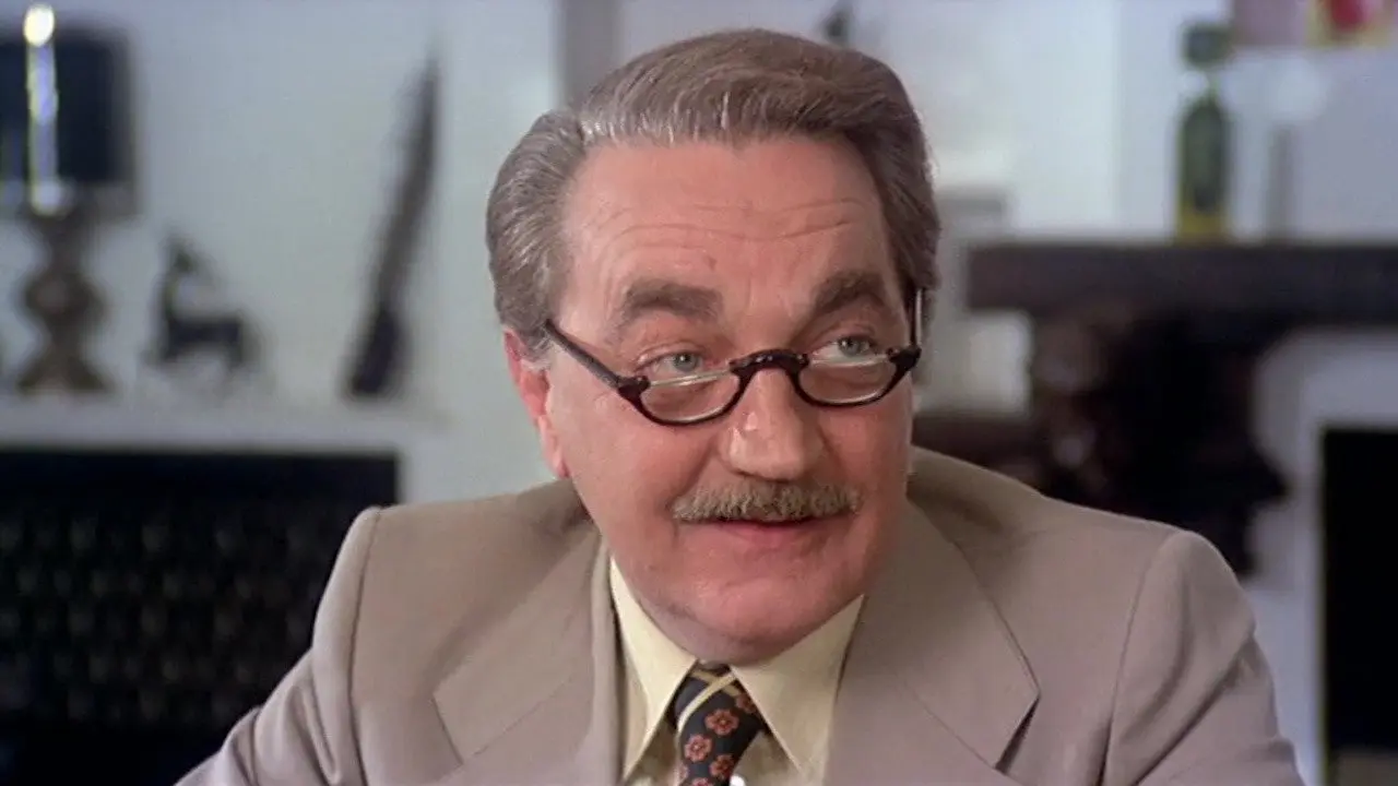 Loves, Bed and Betrayals backdrop